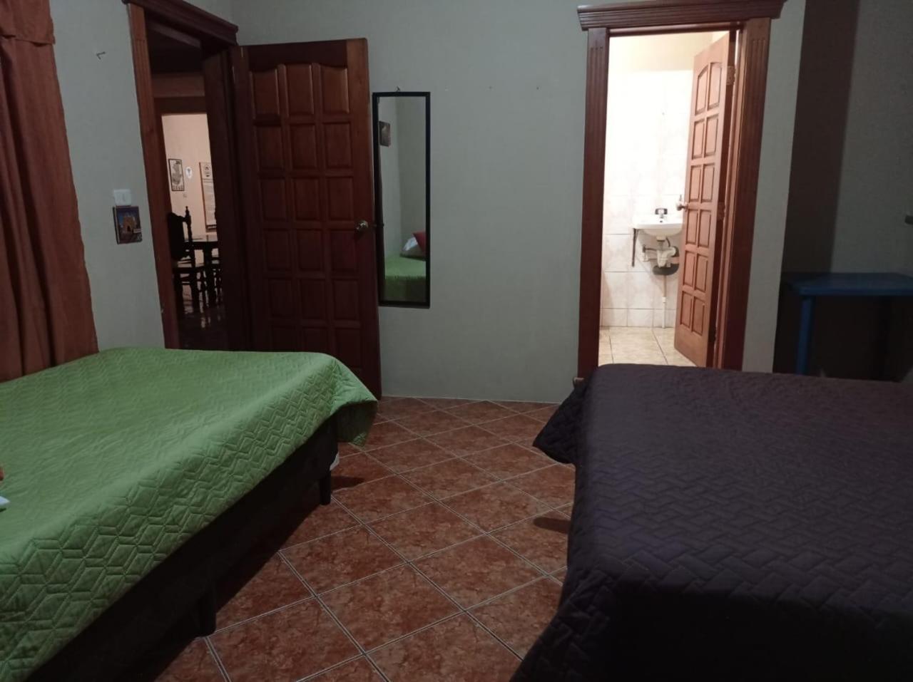 Hosteria Del Centro Santiago Atitlán Buitenkant foto